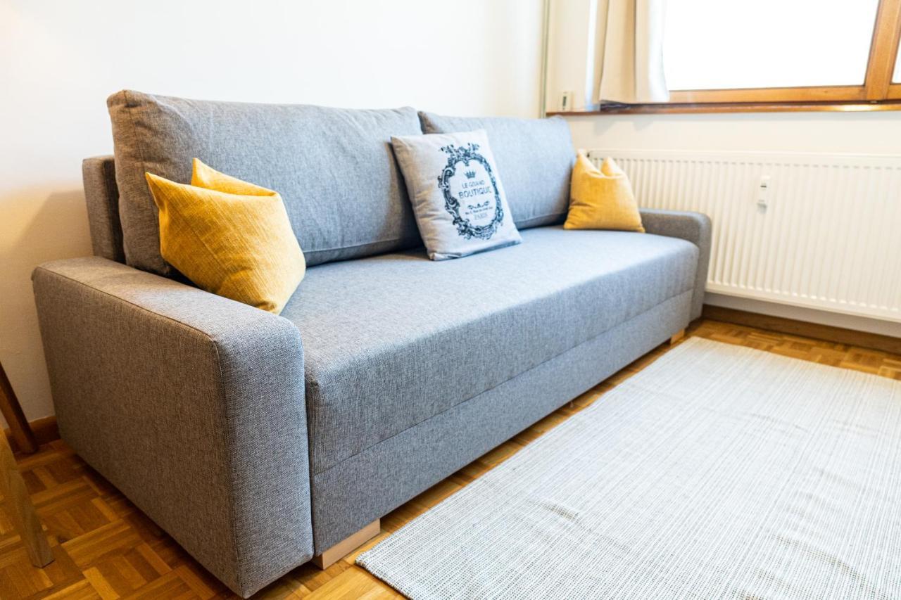 Flow Apartments Winkel Atelier Merano Eksteriør bilde