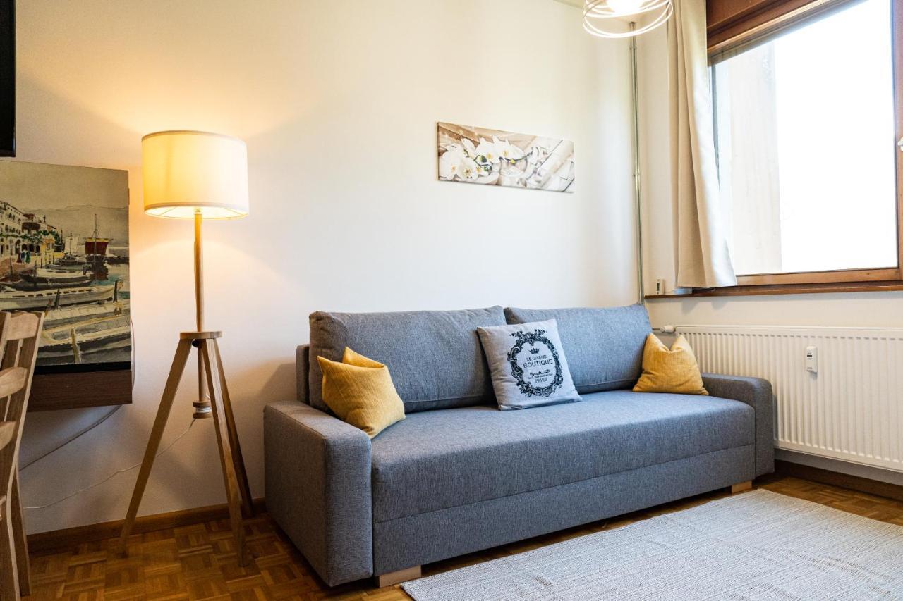 Flow Apartments Winkel Atelier Merano Eksteriør bilde